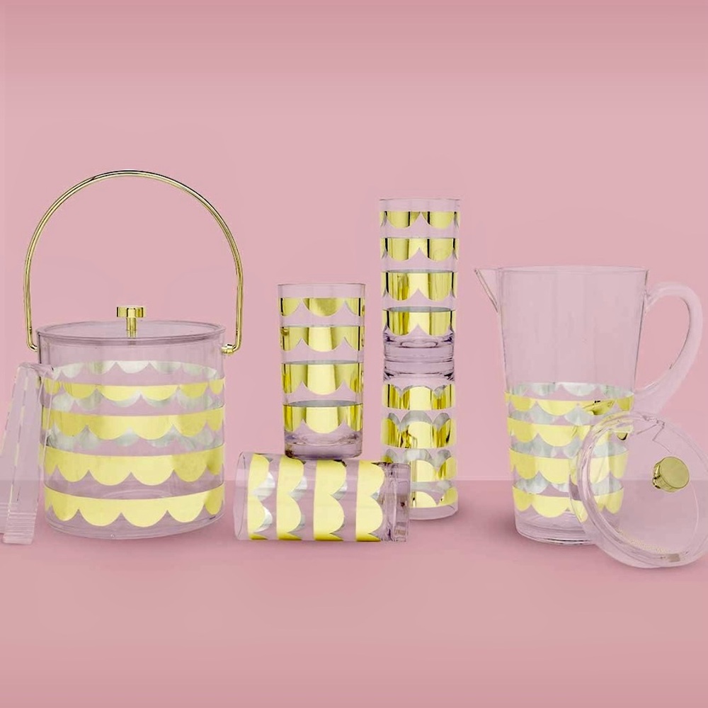 kate spade ♠️ Clear & Gold Scallop Acrylic Glassware Set 🤍💛